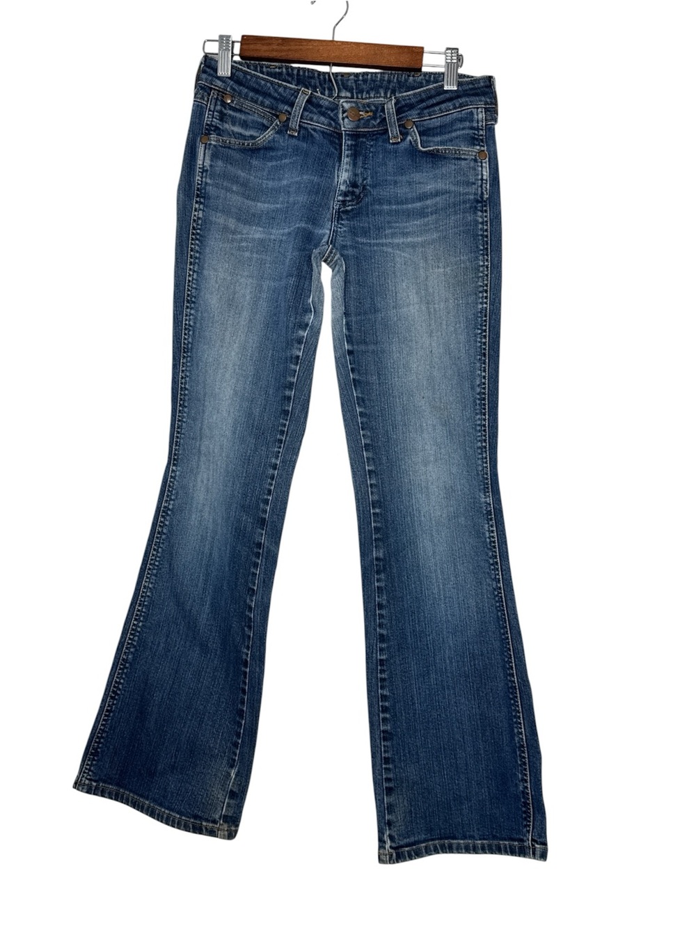 Wrangler Women's Eve  Flared Jeans - Medium Blue
